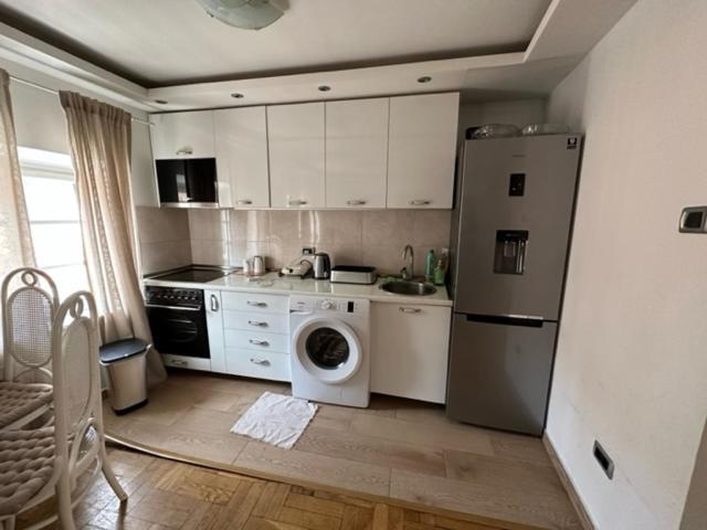 Cozy Old Town Apartment, 布德瓦 外观 照片